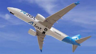 AJet'in İstanbul-Tahran seferini yapan uçağı, acil durum ilan ederek Ankara'ya