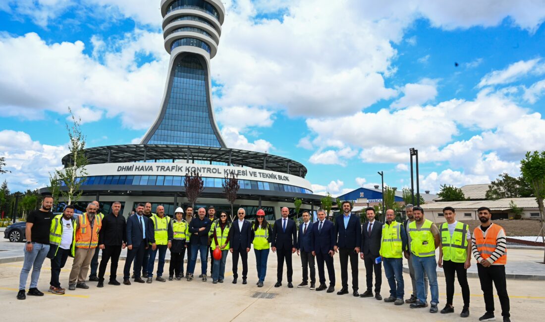 Ulaştırma ve Altyapı Bakanı Abdulkadir Uraloğlu, Ankara Esenboğa Havalimanı Kapasite