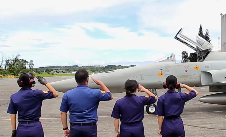 Tayvan, ülkenin hava kuvvetlerinde 50 yılı aşkın bir süre hizmet