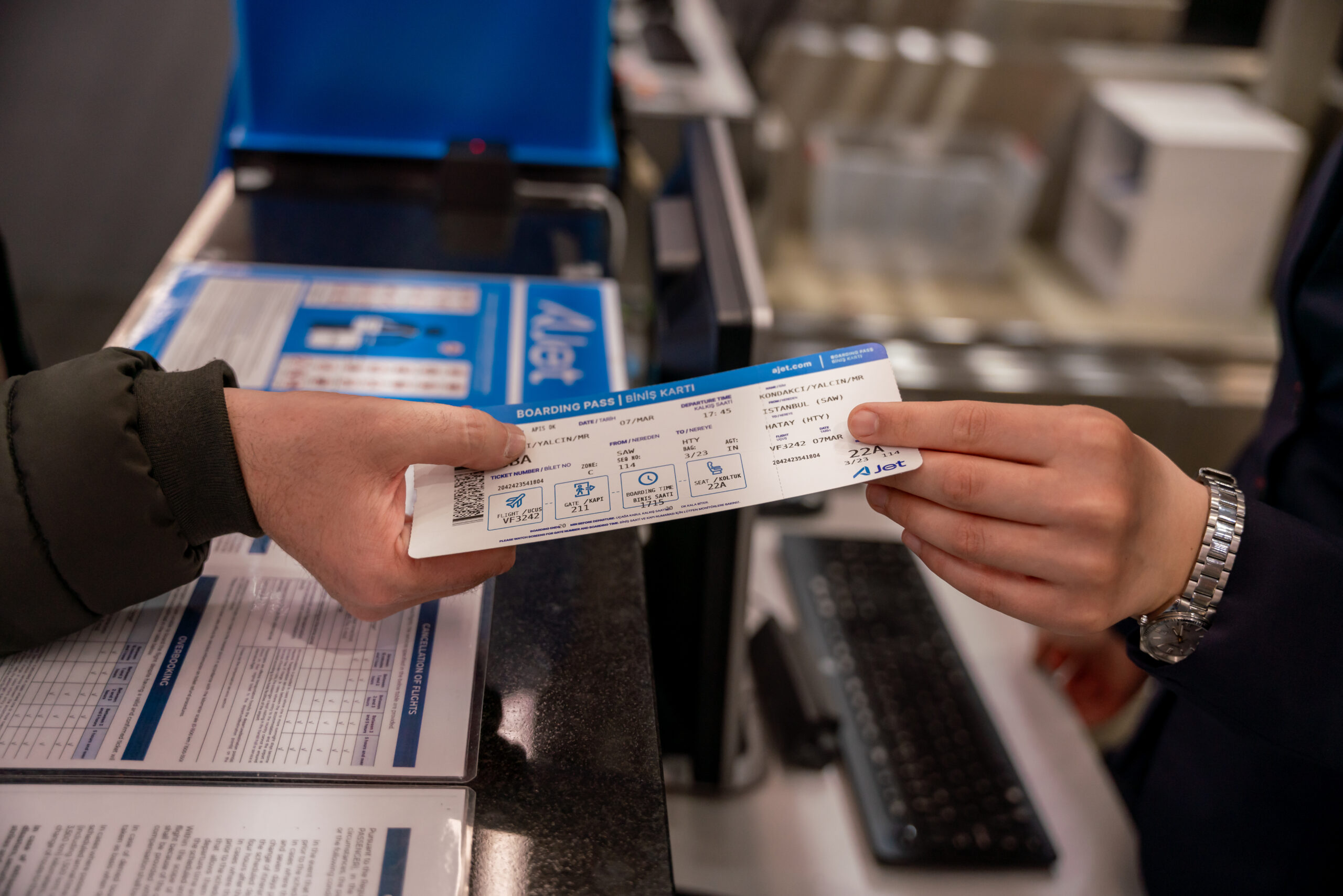 Türkiye’nin erişilebilir fiyatlı hava yolu şirketi AJet, yurt içi seyahat