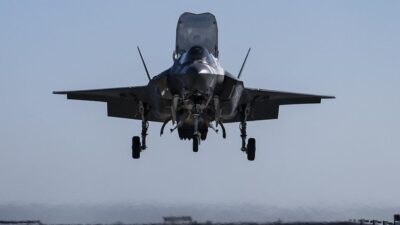 Japonya Hava Öz Savunma Kuvvetleri, ilk Lockheed Martin F-35B hayalet