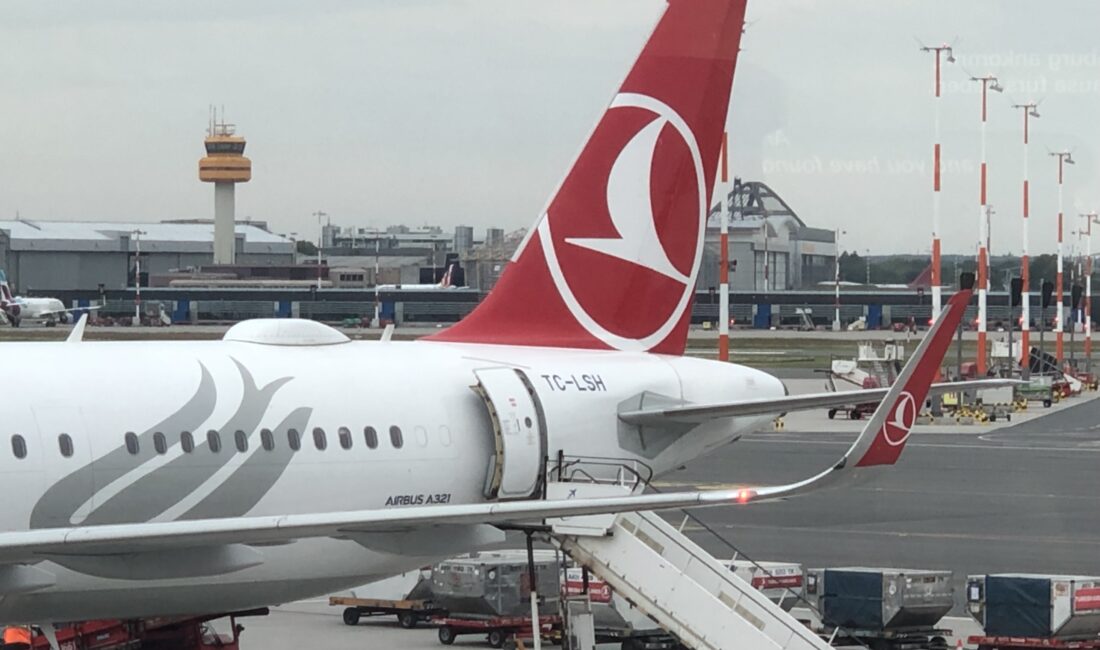 Bayrak taşıyıcı havayolu Türk Hava Yolları Irak'ın Süleymaniye şehrine tekrara