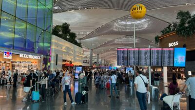 Ulaştırma ve Altyapı Bakanı Abdulkadir Uraloğlu, İstanbul Havalimanı’nın 2025 yılına