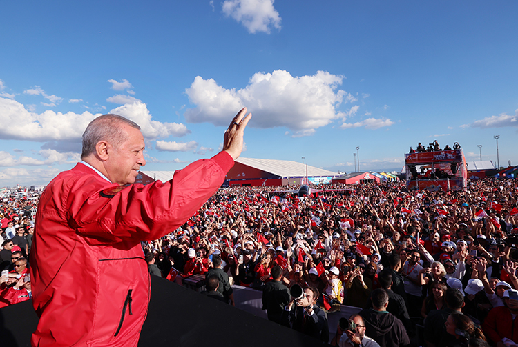 Cumhurbaşkanı Recep Tayyip Erdoğan, "Türkiye olarak teknolojide ve özellikle savunma
