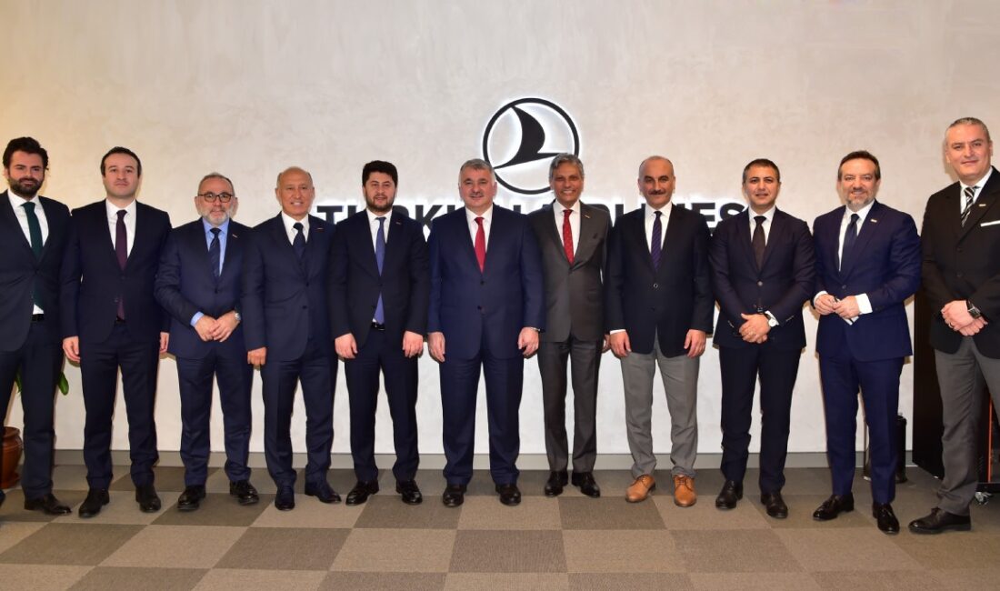 Toplumsal cinsiyet eşitliği, günümüzde neredeyse her alanda sıkça dile getirilen,