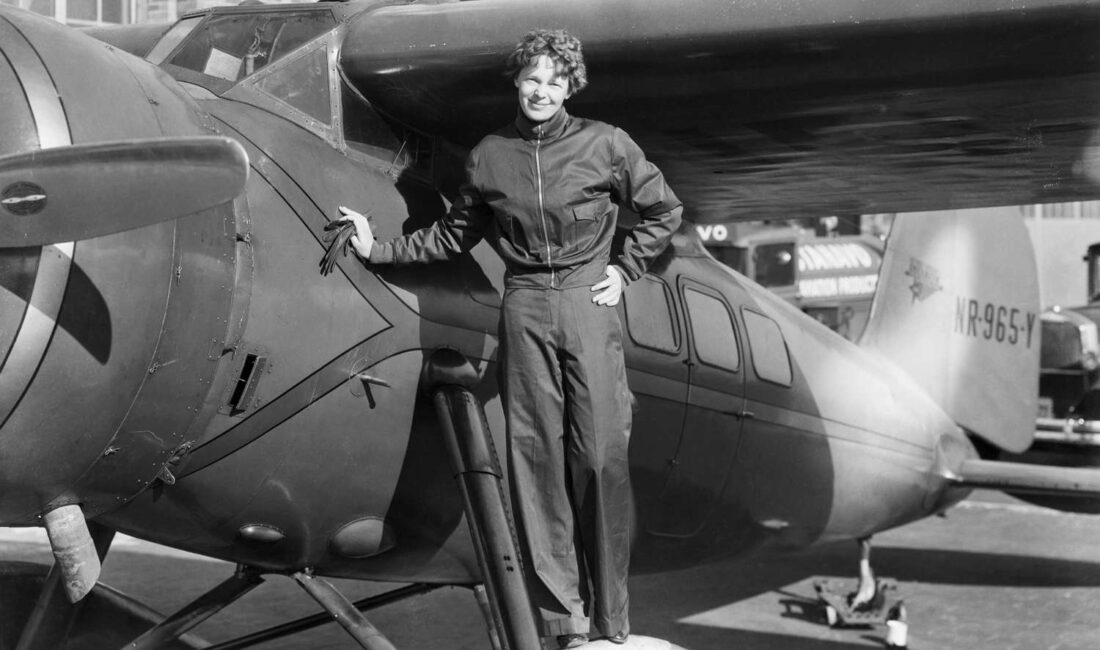 Dünyanın çevresini uçakla dolaşan ilk kadın olmayı amaçlayan ve yaklaşık