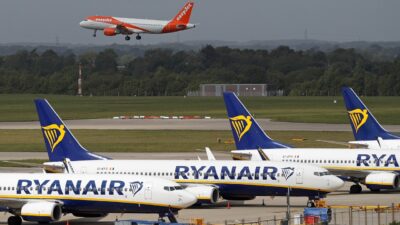 After reading many complaints about low-cost airlines, I realized that