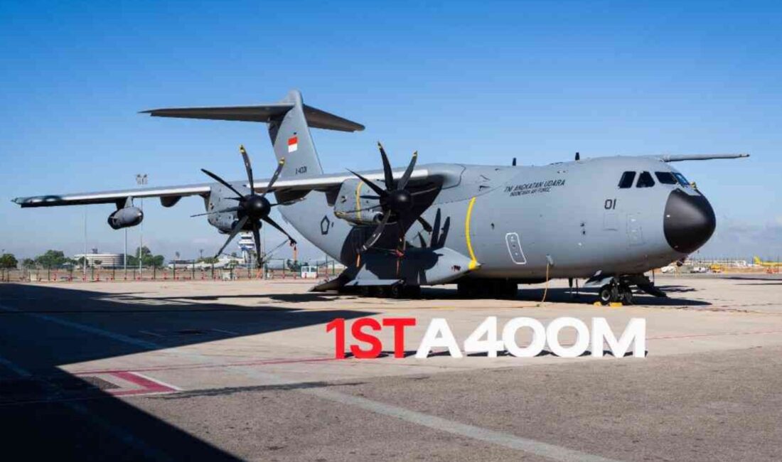 Endonezya ilk A400M askeri nakliye uçağını teslim aldı. Yeni uçak