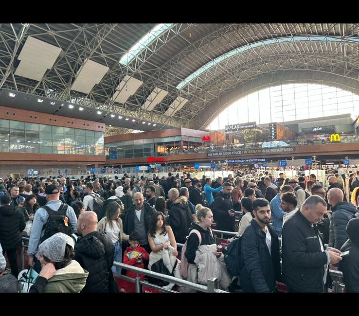 For airports worldwide, 2025 marked a strong post-pandemic recovery year.