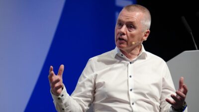 Hintli IndiGo, IATA Genel Direktörü Willie Walsh’u şirketin yeni CEO’su