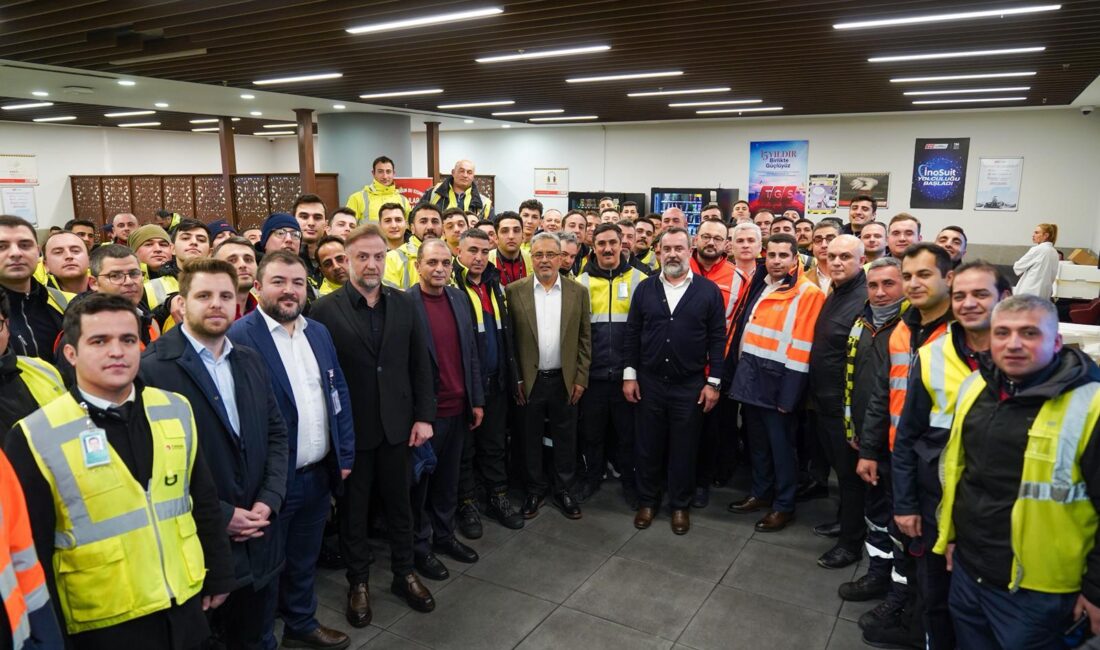 TGS çalışanları, İstanbul Havalimanı’nda düzenlenen bayramlaşma programında bir araya geldi;