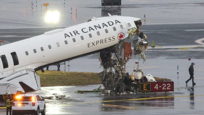 ABD’de LaGuardia Airport’ta yaşanan ölümcül kazaya ilişkin ilk incelemeler, kritik