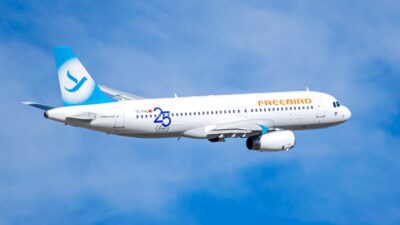 5 Nisan 2001’de İstanbul’dan Lyon’a gerçekleştirdiği ilk uçuşla havacılık serüvenine