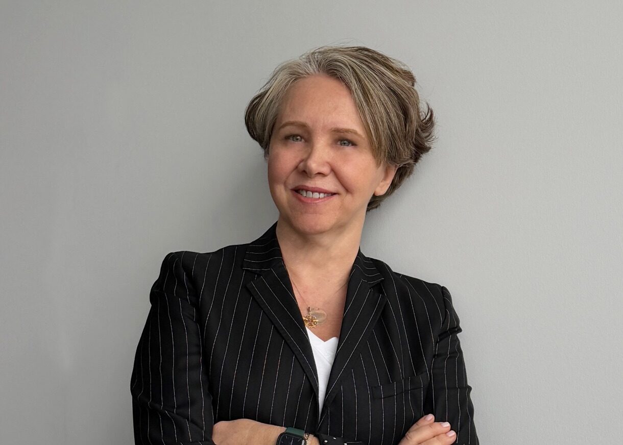 Ebru Kantaşı Mert yazar fotoğrafı