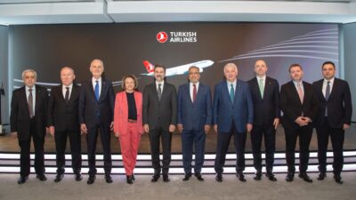 Türk Hava Yolları’nda uzun yıllardır görev yapan Yönetim Kurulu ve