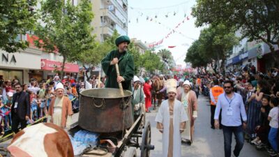 Türkiye’de yerel festivaller uzun yıllardır kültürel hafızanın taşıyıcısı olarak varlığını