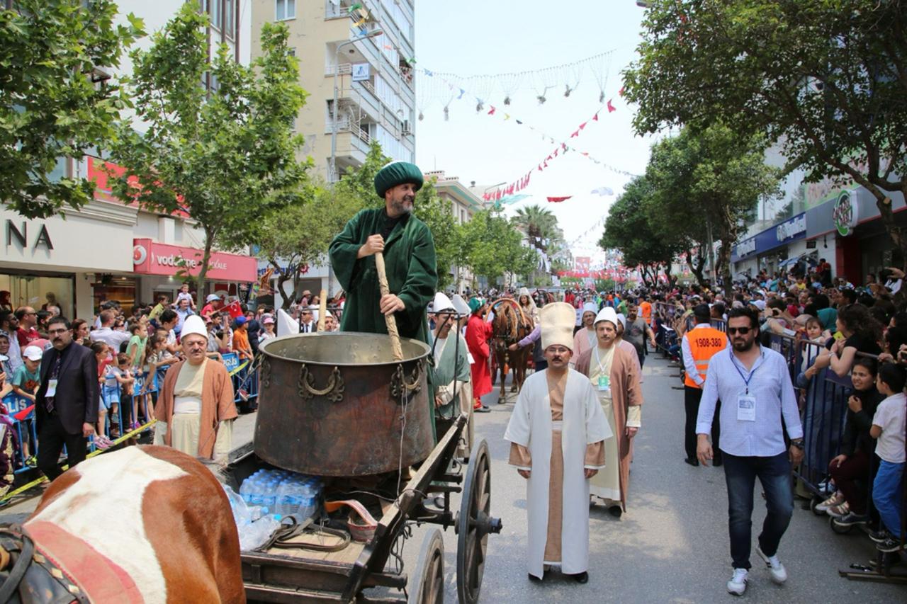 Türkiye’de yerel festivaller uzun yıllardır kültürel hafızanın taşıyıcısı olarak varlığını