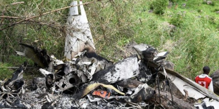 Juba yakınlarında düşen Cessna tipi yolcu uçağında 14 kişi yaşamını