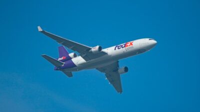 FedEx filosunda bulunan McDonnell Douglas MD-11F tipi kargo uçakları, Kasım