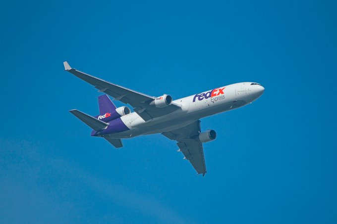 FedEx filosunda bulunan McDonnell Douglas MD-11F tipi kargo uçakları, Kasım