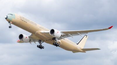 Avrupalı uçak üreticisi Airbus tarafından geliştirilen ultra uzun menzilli A350-1000ULR,