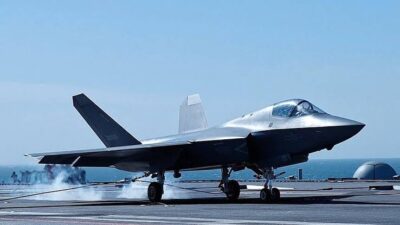 Pakistan, Çin’in geliştirdiği beşinci nesil hayalet savaş uçağı J-35’in ilk