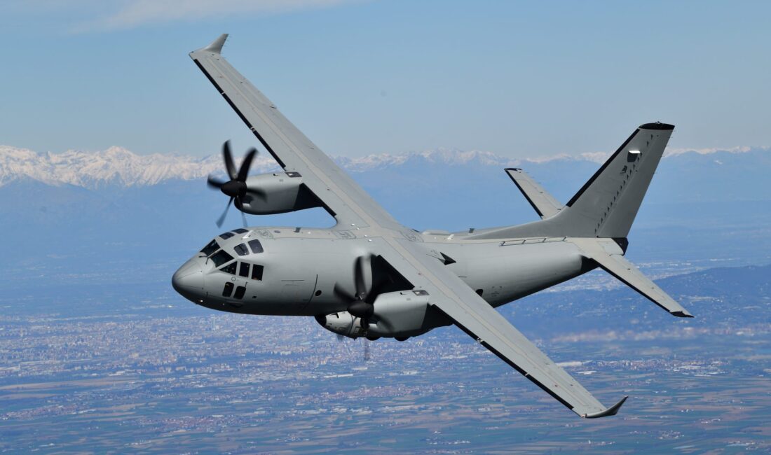 Romanya, iki adet C-27J taktik nakliye uçağı daha tedarik etmek