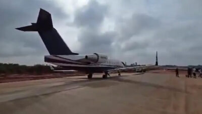 Nijerya’da Bombardier Challenger 601 tipi iş jeti, Asaba Uluslararası Havalimanı’na
