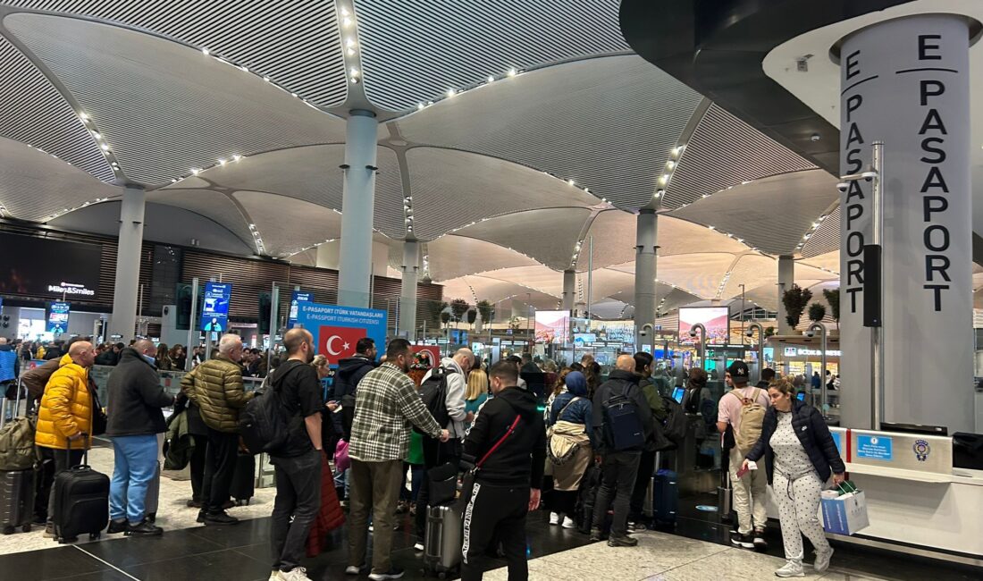 Ulaştırma ve Altyapı Bakanı Abdulkadir Uraloğlu, İGA İstanbul Havalimanı’nın 