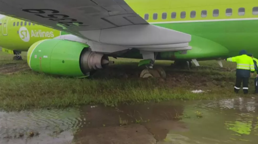 173 yolcu taşıyan S7 Airlines Boeing 737-800 uçağı, Rusya'nın Yakutya