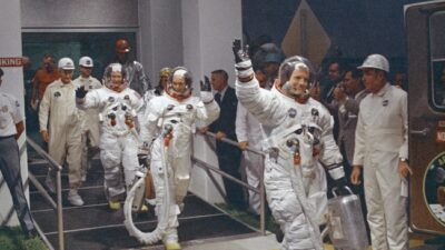 20 Temmuz 1969'da Neil Armstrong'un Ay yüzeyine attığı ilk adım,