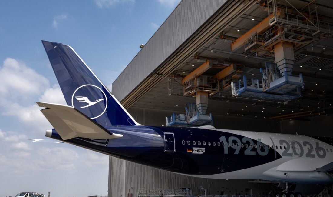 Lufthansa, yüzüncü yıl kutlamaları kapsamındaki özel giydirmeli filosuna yeni bir