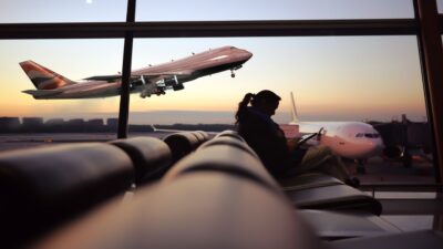 Türk hava sahasında bu yılın 6 aylık döneminde 237 bin