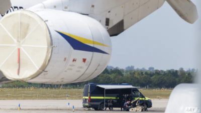 Almanya’nın en önemli hava kargo merkezlerinden Leipzig/Halle Havalimanı’nda patlayıcı düzenek