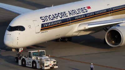 Singapore Airlines’a ait Airbus A350’nin sistemlerini teknik arızaları gidermek amacıyla