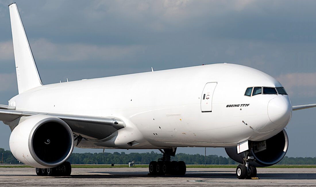 National Airlines’a ait Boeing 777F, İskoçya’dan Avustralya’ya yaklaşık 20 saat
