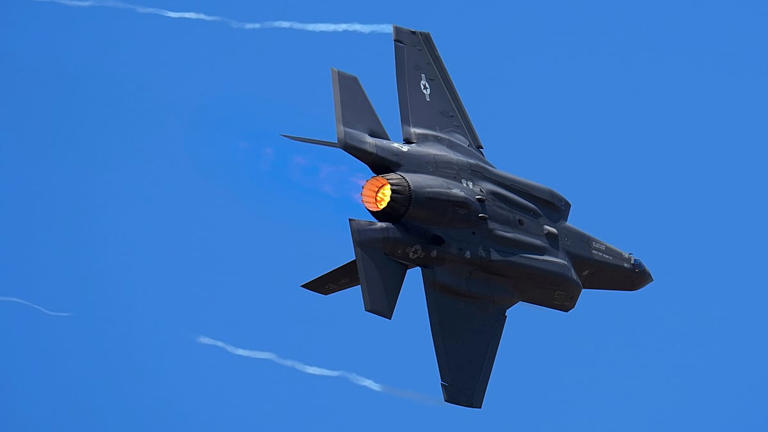 ABD Savunma Bakanlığı (Pentagon) ve ABD’li savunma şirketi Lockheed Martin,