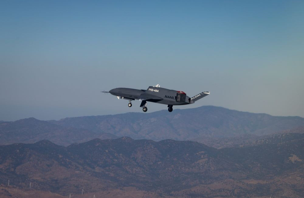 Northrop Grumman tarafından şirket kaynaklarıyla geliştirilen YFQ-48A Talon Blue, ilk