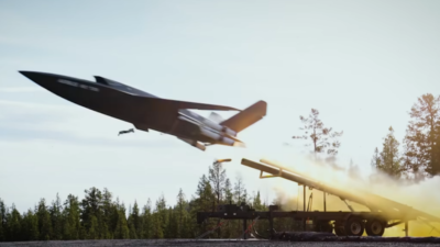 Airbus Defence, U740 Valkyrie insansız savaş uçağının Avrupa’daki ilk uçuşunu